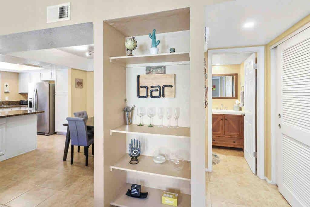 The Cool Cactus Condo With Pool And Jacuzzi تيمبي المظهر الخارجي الصورة